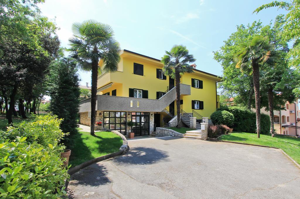 Apartments Villa Concept ポレッチ エクステリア 写真